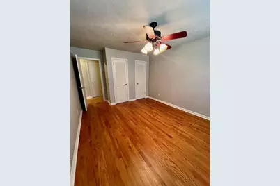 725 Navarre Drive, Stone Mountain, GA 30087 - Photo 17