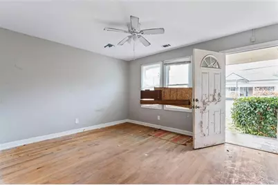 722 Cameron M Alexander Boulevard NW, Atlanta, GA 30318 - Photo 9