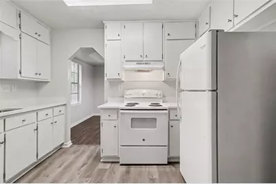 3723 Chimney Ridge Court, Ellenwood, GA 30294 - Photo 11