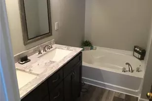 789 Celeste Ln SW, Atlanta, GA 30331 - Photo 11