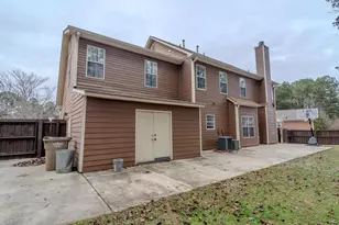 9744 Carolina Dr, Jonesboro, GA 30238 - Photo 7