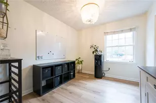 127 Lablanc Way NW, Atlanta, GA 30327 - Photo 9