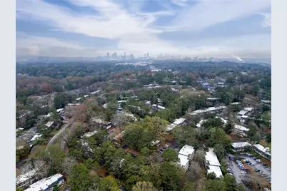 127 Lablanc Way NW, Atlanta, GA 30327 - Photo 25