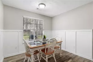 5051 Cliff Top Dr, Loganville, GA 30052 - Photo 11