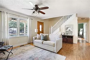 702 Calloway Dr, Rockmart, GA 30153 - Photo 5