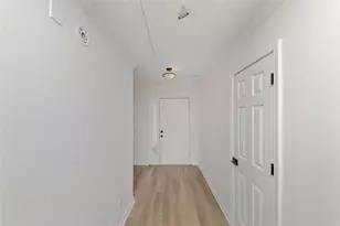 948 Byron Dr, Atlanta, GA 30310 - Photo 3