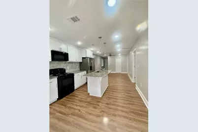 1068 Mill Street, Gainesville, GA 30501 - Photo 5