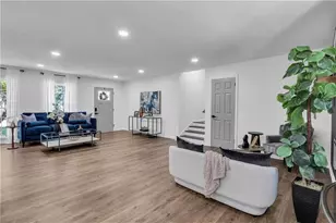 723 Monticello Way SE, Marietta, GA 30067 - Photo 3