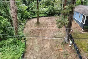 1050 Cato St NW, Atlanta, GA 30318 - Photo 1