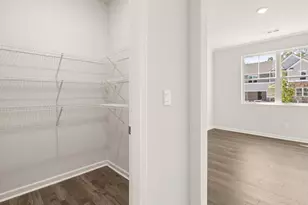 6079 Airedale Dr, Union City, GA 30213 - Photo 13