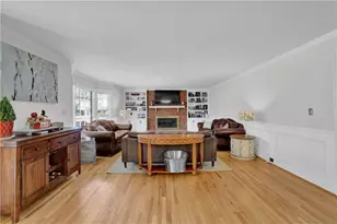 5809 Alvaton Ct, Peachtree Corners, GA 30092 - Photo 7