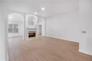 2033 Jameson Circle, Lawrenceville, GA 30043 - Photo 13