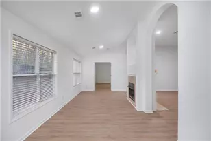 2033 Jameson Circle, Lawrenceville, GA 30043 - Photo 11