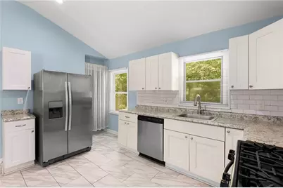 2931 Diana Drive SW, Atlanta, GA 30315 - Photo 5