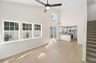 872 Windcroft Cir NW, Acworth, GA 30101 - Photo 3