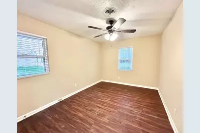 6450 Raymond Drive, Union City, GA 30291 - Photo 5