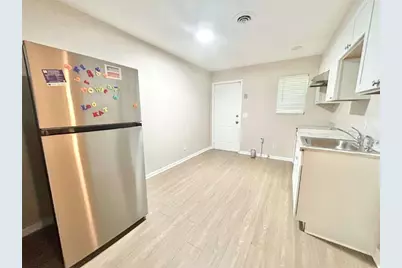 6450 Raymond Drive, Union City, GA 30291 - Photo 3