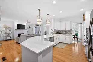 1920 Liberty Ln, Roswell, GA 30075 - Photo 9