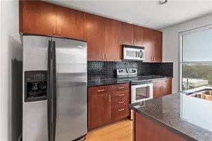 250 Pharr Rd NE, Atlanta, GA 30305 - Photo 23