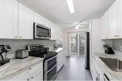 8740 Roswell Road #10A, Atlanta, GA 30350 - Photo 11