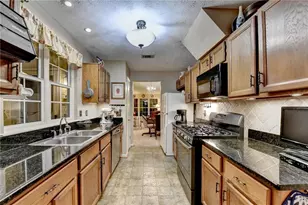 2531 Inverloch Cir, Duluth, GA 30096 - Photo 23