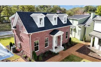 124 Morgan Street, Senoia, GA 30276 - Photo 3