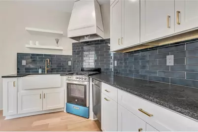 124 Morgan Street, Senoia, GA 30276 - Photo 3