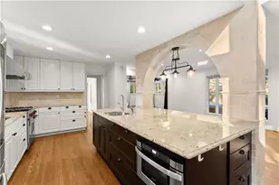 1495 Spalding Dr, Sandy Springs, GA 30350 - Photo 15