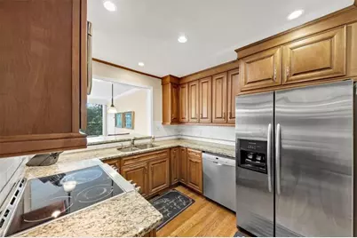 30 Chaumont Square NW, Atlanta, GA 30327 - Photo 15