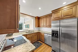 30 Chaumont Square NW, Atlanta, GA 30327 - Photo 15