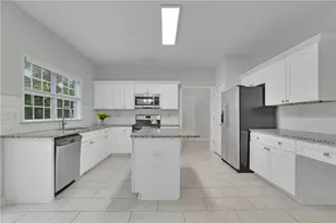 11420 Crossington Rd, Alpharetta, GA 30005 - Photo 13