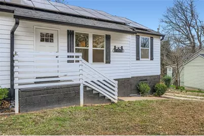 1688 Oak Knoll Circle SE, Atlanta, GA 30315 - Photo 3