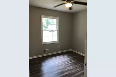409 Shamrock Drive, Monroe, GA 30655 - Photo 11