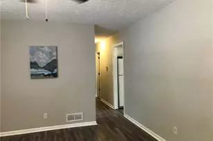 409 Shamrock Dr, Monroe, GA 30655 - Photo 3