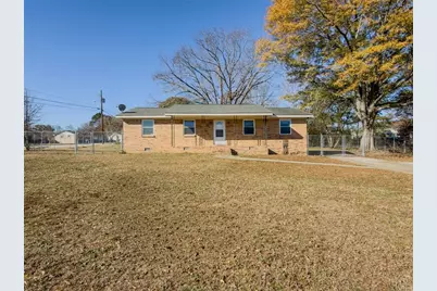 1611 Wesley Way, Conyers, GA 30012 - Photo 3