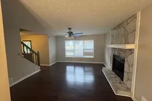 1129 Guernsey Dr, Lawrenceville, GA 30043 - Photo 5