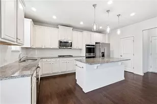 5425 Mirror Lake Dr, Cumming, GA 30028 - Photo 27