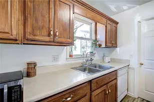 302 Douglas St, Cartersville, GA 30120 - Photo 13