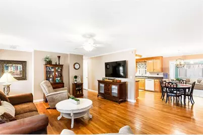 116 Wilson Circle, Carrollton, GA 30117 - Photo 5