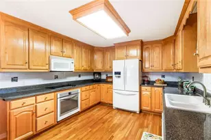 116 Wilson Cir, Carrollton, GA 30117 - Photo 11