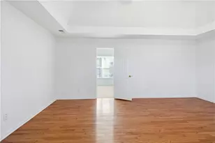 1660 Calvin Davis Cir, Lawrenceville, GA 30043 - Photo 25