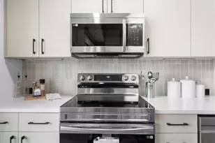 250 Pharr Rd NE, Atlanta, GA 30305 - Photo 9