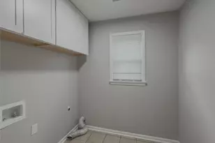 1835 Watercrest Cir, Lawrenceville, GA 30043 - Photo 29