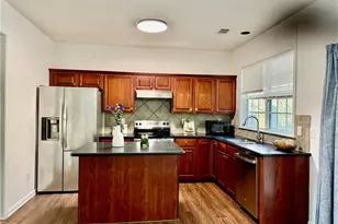 613 Friars Head Ct, Suwanee, GA 30024 - Photo 5