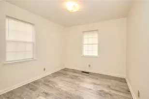 284 E 5th Ave, Winder, GA 30680 - Photo 15