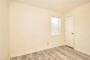 284 E 5th Ave, Winder, GA 30680 - Photo 13