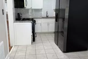 1179 Lynmoor Dr NE, Brookhaven, GA 30319 - Photo 9