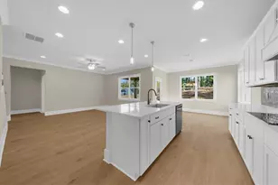 5575 Overview Dr, Flowery Branch, GA 30542 - Photo 23