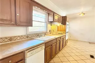 2706 Belaire Cir, Atlanta, GA 30340 - Photo 11