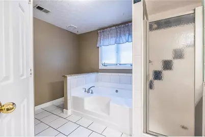 1880 Meadowchase Court, Snellville, GA 30078 - Photo 37